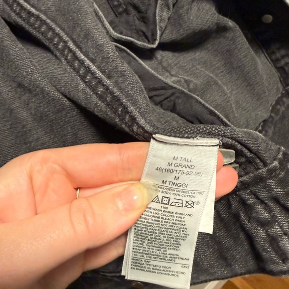 GAP Charcoal Oversized Denim Jacket MT - Picture 4 of 5